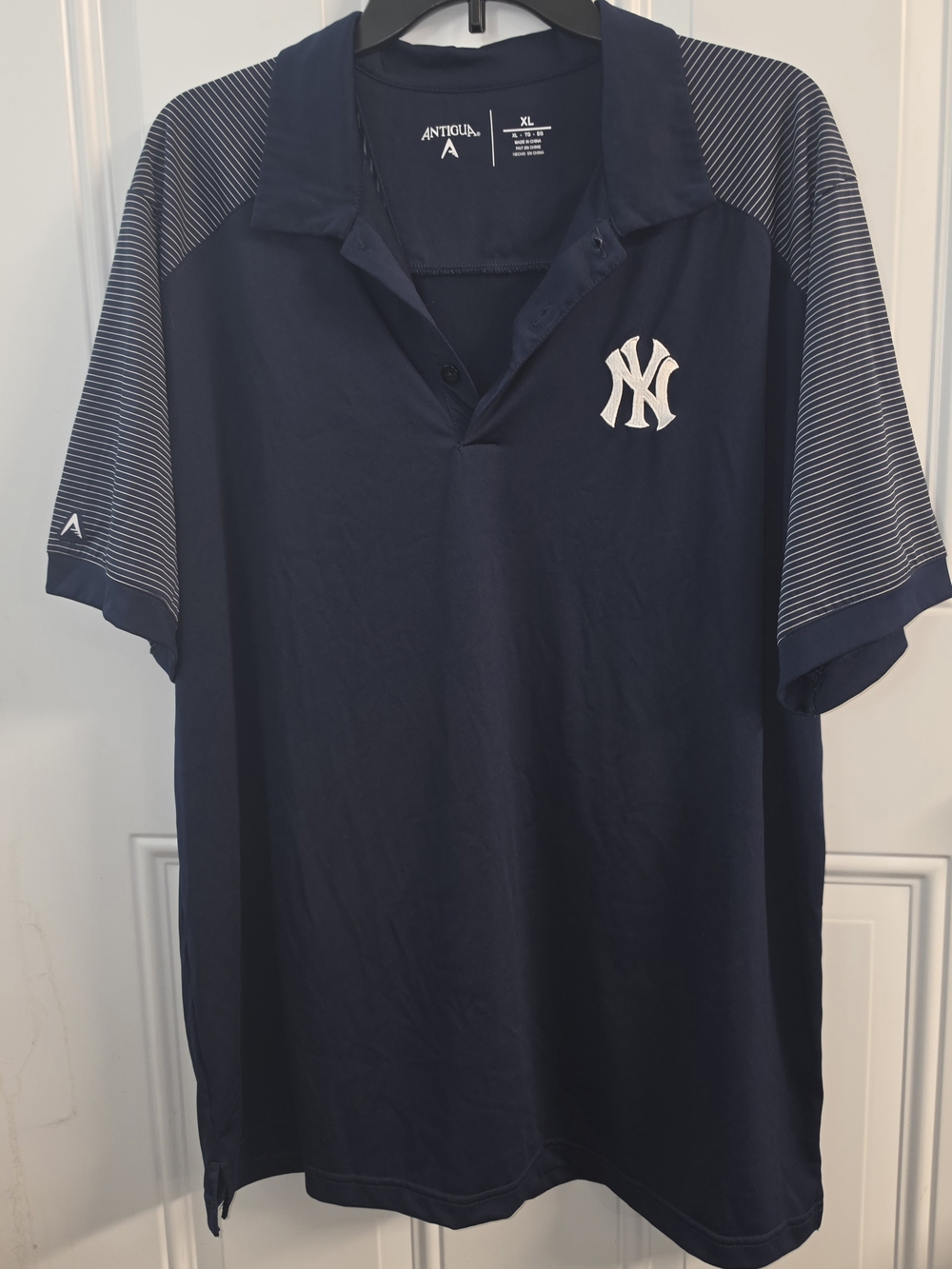 Men's Navy & White Polo Embroidered NY Yankees Logo